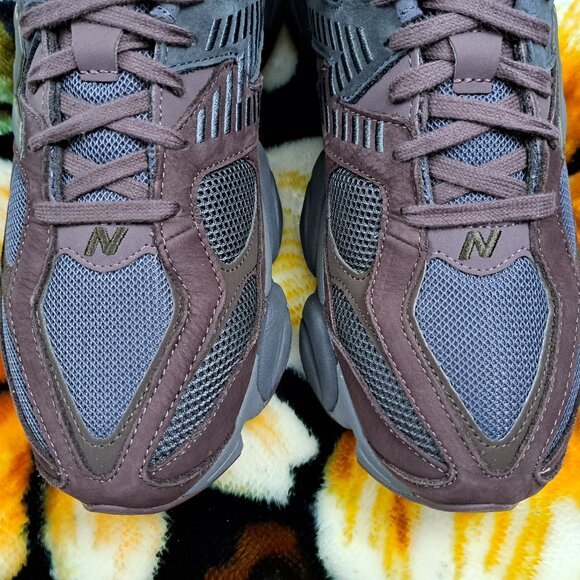 Size 12 New Balance Low Top Sneakers U9060Bcg 2022 Men Maroon Gray - Picture 15 of 15